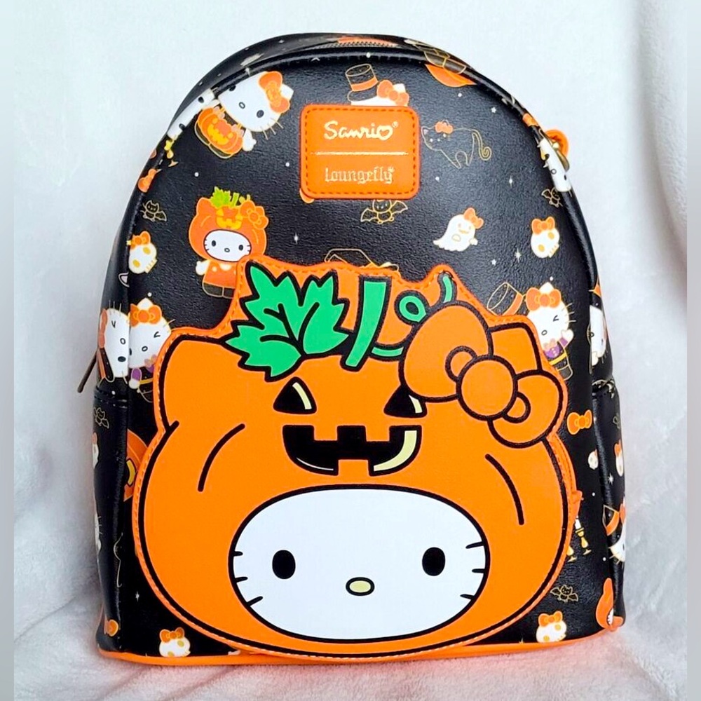 Loungefly Sanrio Hello Kitty Pumpkin Mini Backpack NWT
